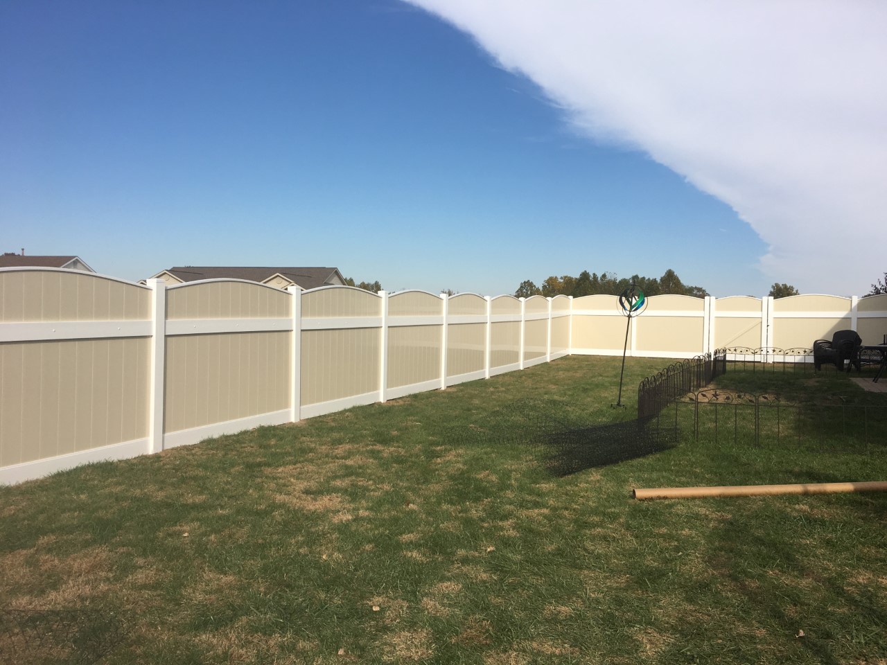 Fencing Belleville/Vinyl Fences/Aluminum/Chain LinkLandscape and Fence
